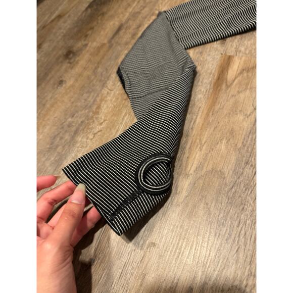 Lululemon Women’s Swiftly Tech Long Sleeve Crew Size 8 - Picture 4 of 9